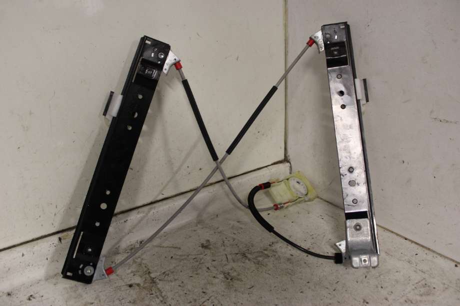 Ruteheis til Ford S-Max 2010-2015 (Type I, Fase 2) (FORD|1881212|)