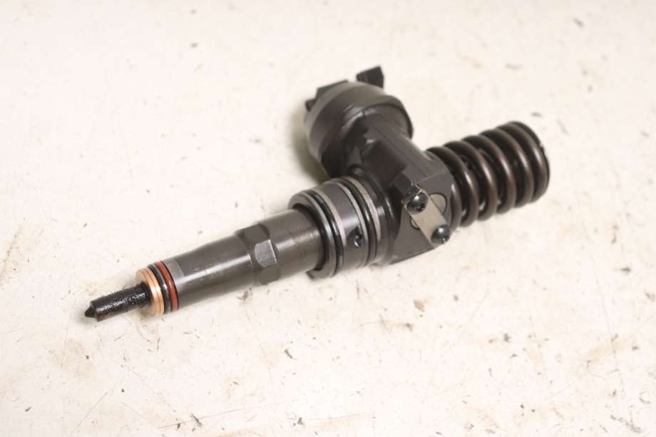 Dyse innsprøyting diesel til VW Touran 2007-2010 (Type I, Fase 2) (VOLKSWAGEN|038 130 073 BN|)