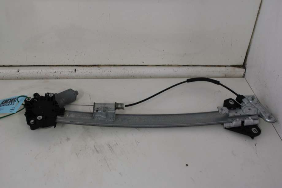 Ruteheis høyre foran til Honda Accord 2008-2015 (Type VIII) (HONDA|72210TL0003|)