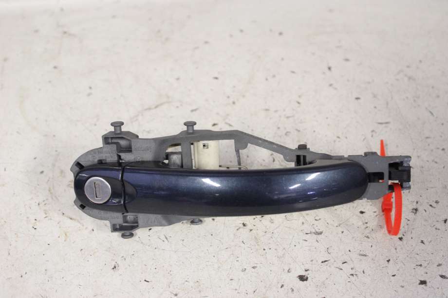 Dørhåndtak utv venstre foran til VW Golf, Plus/Cross 2009-2013 (Fase 2)  (VOLKSWAGEN|1K5 837 205|1K0 837 885 A|)