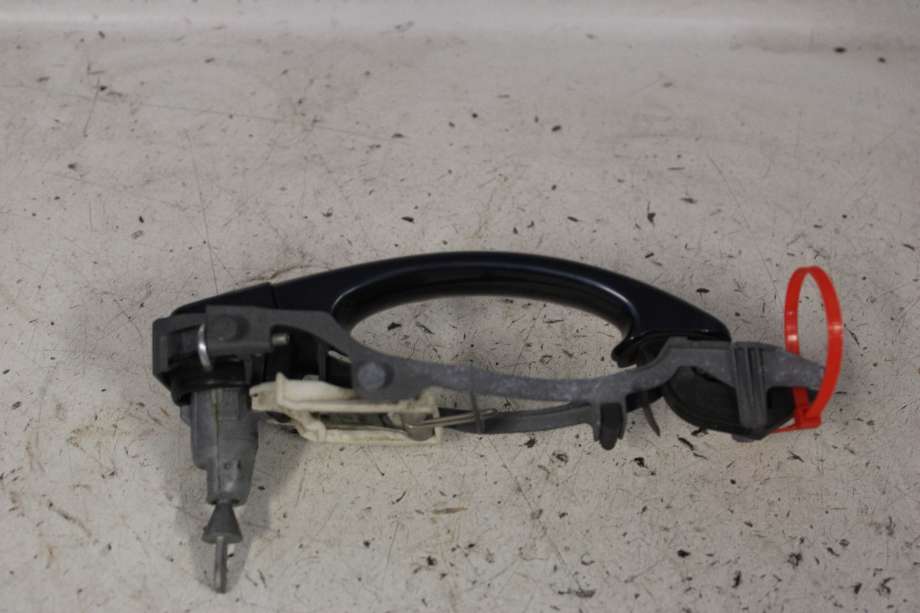 Dørhåndtak utv venstre foran til VW Golf, Plus/Cross 2009-2013 (Fase 2)  (VOLKSWAGEN|1K5 837 205|1K0 837 885 A|)
