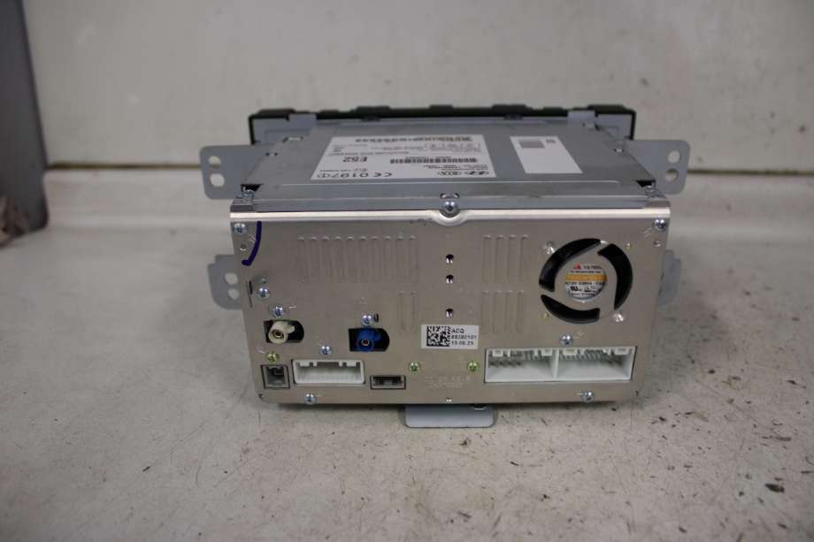 Bilstereo navigasjon til Kia Rio 2011-2017 Type III (KIA|965601W520CA|)