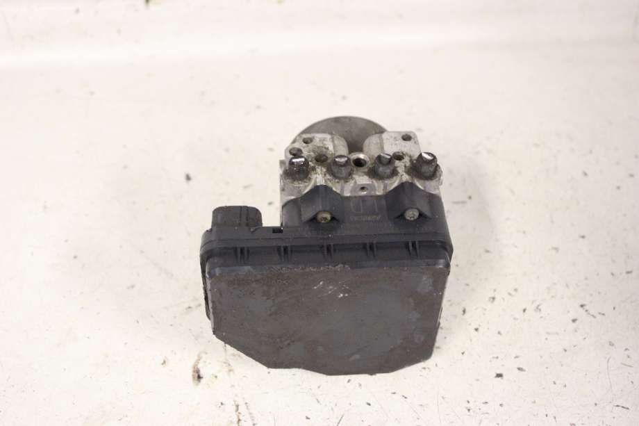 ABS sentral til Toyota Urban Cruiser 2009-2014  (TOYOTA|4405052A91|)
