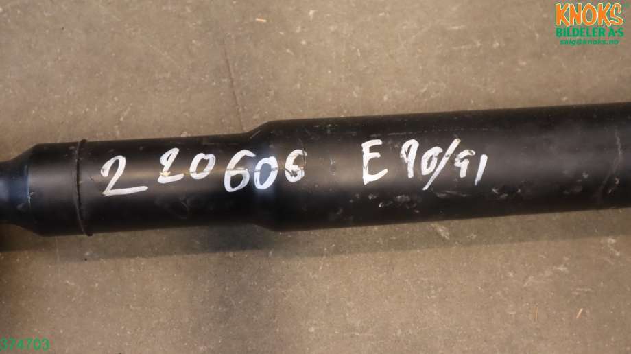 Mellomaksel til BMW 3-Serie 2005-2011 (E90/E91/E92/E93) (E90/E91/E92/E93) (BMW|26 10 7 614 404|)