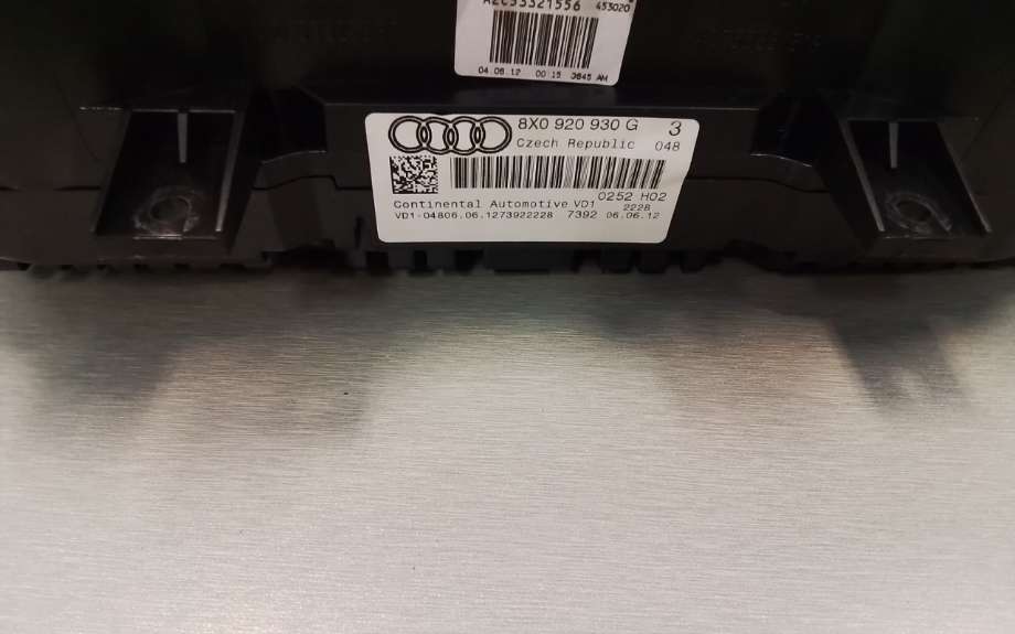 Instrumentpanel til Audi A1 2010-2014 (Type I, Fase 1)  (AUDI|8X0 920 930 G|)
