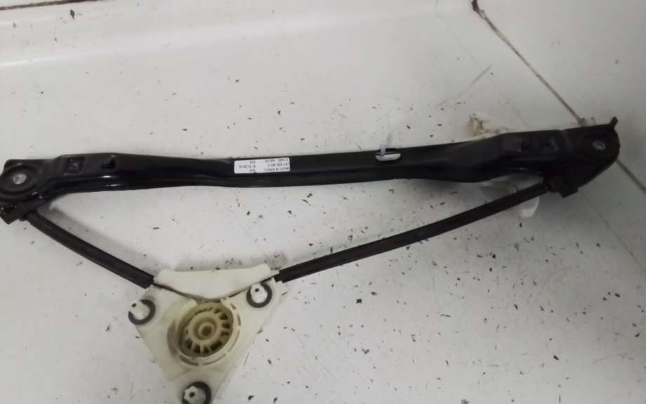 Ruteheis til VW Amarok 2010-2016 (Type I, Fase 1) (VOLKSWAGEN|2H7 839 402 B|2H7 839 401 K|)