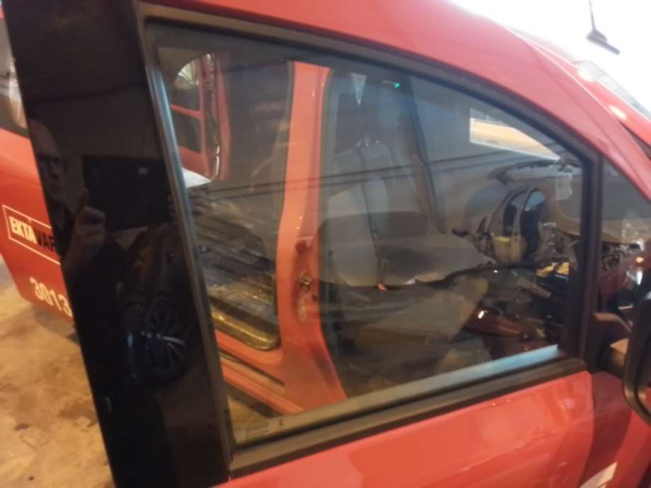 Siderute høyre foran til Mercedes Citan, 2021-->> (W420) (W420) (MERCEDES|A 420 672 08 00)