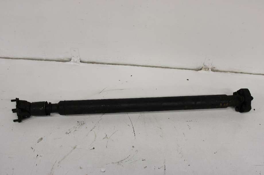 Mellomaksel bakre til BMW 3-Serie 1983-1993 (E30) (E30) (BMW|26 11 1 225 684|)