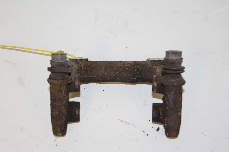 Bremsecaliper brakett til Audi A1 2010-2014 (Type I, Fase 1) (AUDI|6R0 615 425 B|)