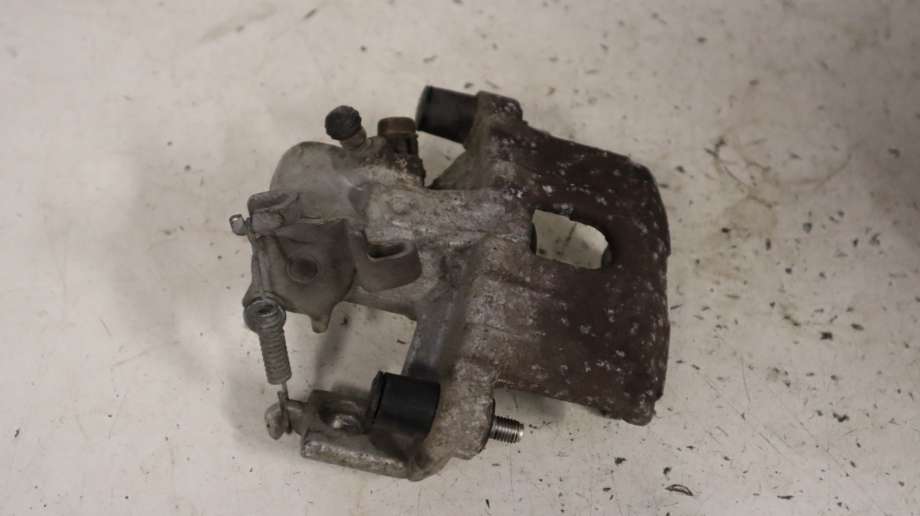 Bremsecaliper venstre bak til Toyota Yaris 2012-2014 (Type III, Fase 1)  (TOYOTA|478500D020|)