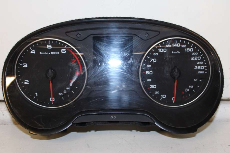 Instrumentpanel til Audi A3 2012-2016 (Type III, Fase 1)  (AUDI|8V0 920 860|)