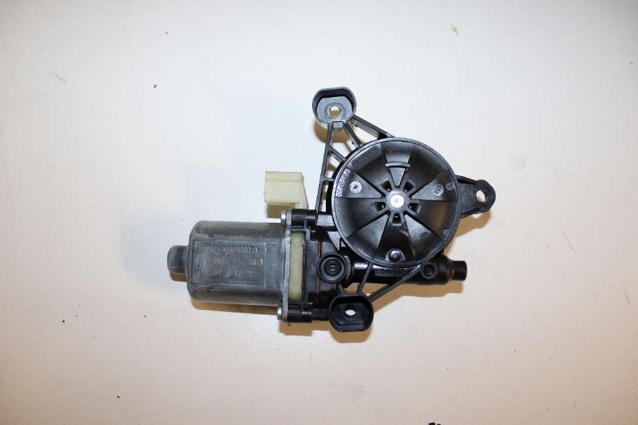 Ruteheis venstre til Audi A3 2012-2016 (Type III, Fase 1) (AUDI|5Q0 959 802 B|)
