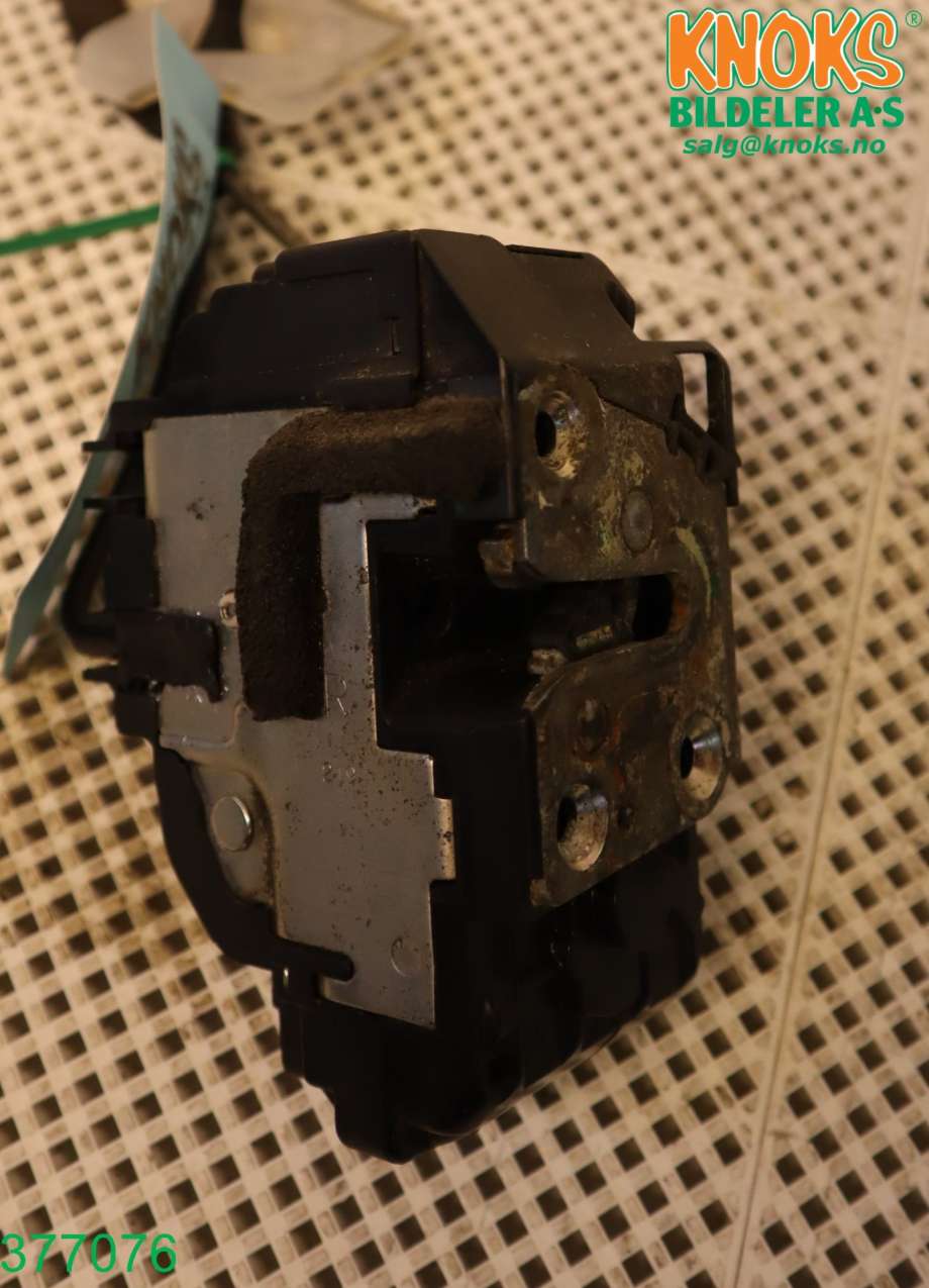 Låsekasse høyre til Nissan Qashqai 2007-2010 (Type I, Fase 1) (NISSAN|80500EY10D|80500EY11D|)