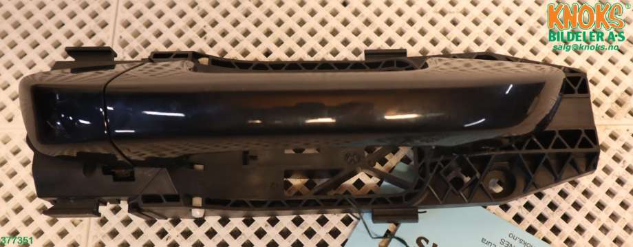 Dørhåndtak utv høyre bak til VW Golf VI 2008-2012 (VOLKSWAGEN|1K8 837 206 F|5N0 839 885 H|)