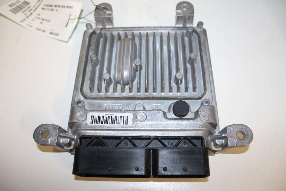 Styreenhet motor til Mercedes E-Klasse 2009-2013 (Fase 1) (W212) (W212) (MERCEDES||A 651 900 39 02)