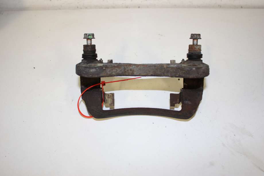 Bremsecaliper brakett til Hyundai i20, 2009-2014 (Type I)  (HYUNDAI|58110 1J100)