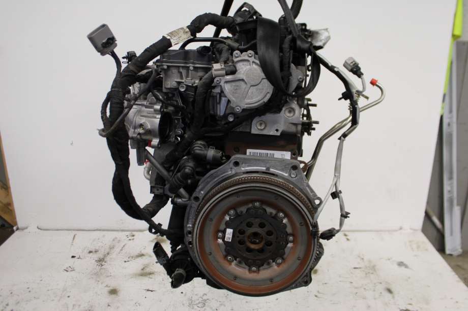 Motor diesel til VW T-Roc 2017-->>  (VOLKSWAGEN|05L 100 032 C|)