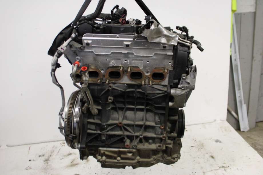 Motor diesel til VW T-Roc 2017-->>  (VOLKSWAGEN|05L 100 032 C|)