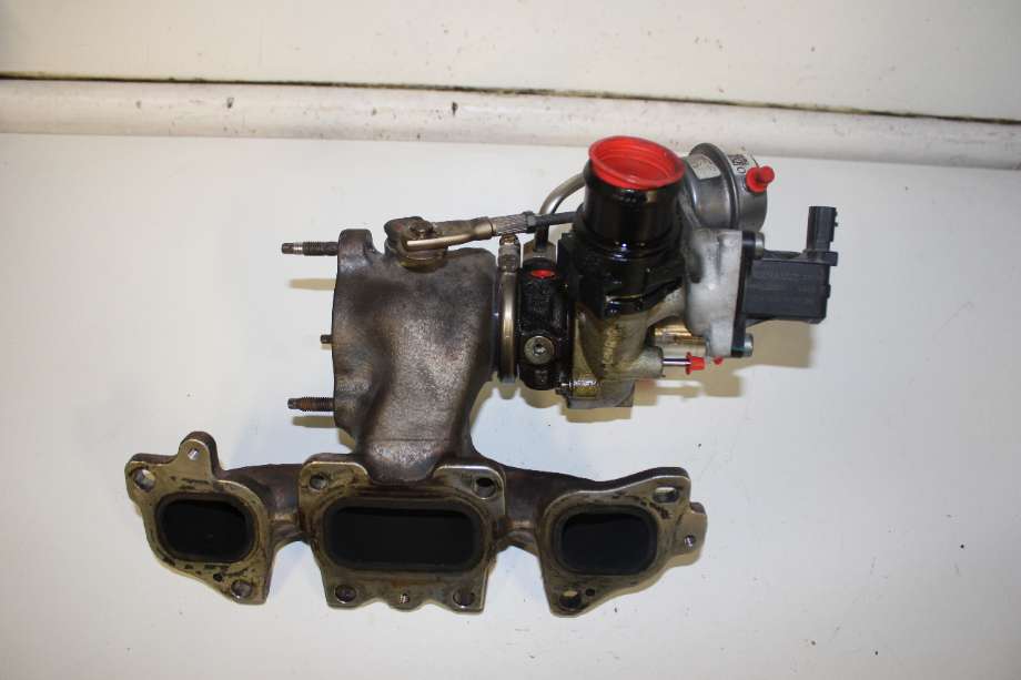 Turbo til Nissan Pulsar 2014-->>  (NISSAN|144100054R|)