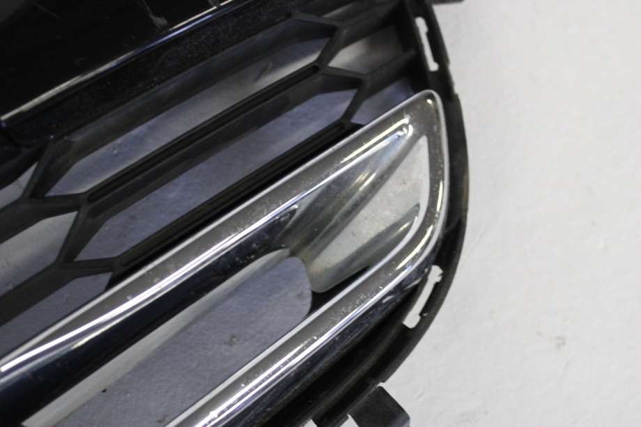 Grill til Citroën DS5 2012-2017  (CITROEN|96 732 791 XT|)