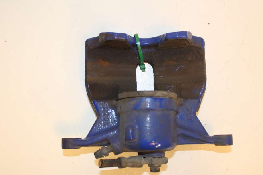 Bremsecaliper høyre foran til VW Passat 2015-2019 (Fase 1) (B8) (B8) (VOLKSWAGEN|5G0615124E|)