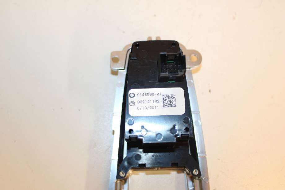 Bryter elektrisk håndbrekk/parkbrems til BMW X6 2008-2014 (E71/E72) (E71/E72) (BMW||9 148 508-01)