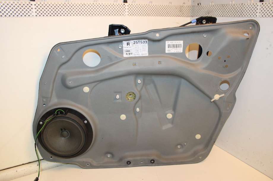 Ruteheis til Mercedes B-Klasse 2008-2011 (Fase 2) (W245) (W245) (MERCEDES|A1697203079|)