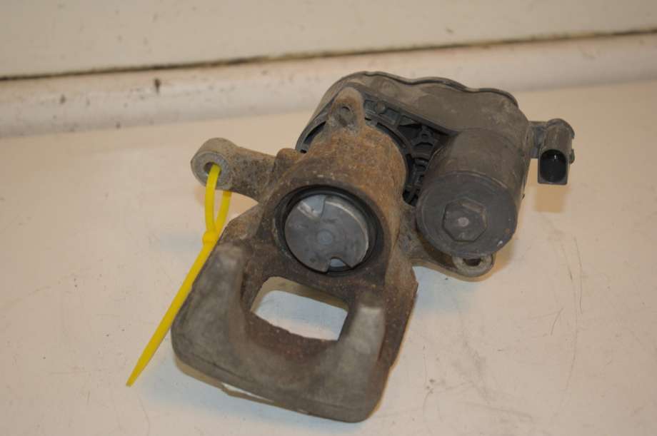 Bremsecaliper venstre bak til Peugeot Partner 2019-->> (Type III) (PEUGEOT|16 089 988 80|)