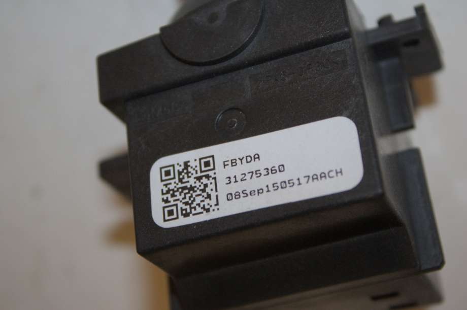 Bryter visker til Volvo V70 2007-2013 (Type III, Fase 1)  (VOLVO|31275360|)
