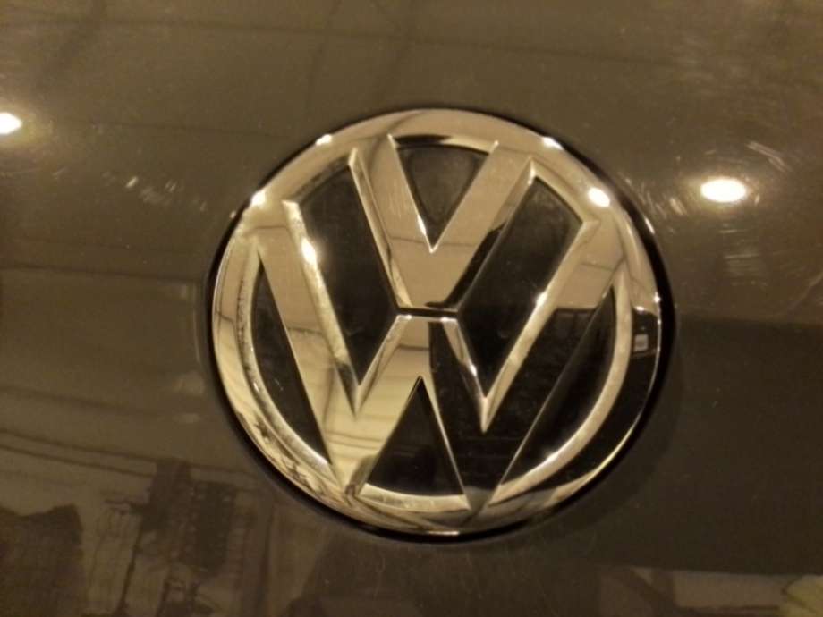 Bakluke/bakdør håndtak til VW e-Golf 2017-2020 (Fase 2) (VOLKSWAGEN|5G0 827 469 S|)