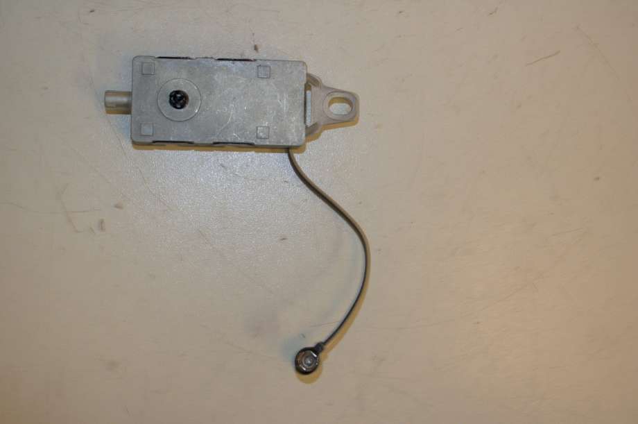 Antenne forsterker til Renault Zoe 2013-2019 (Fase 1) (RENAULT|282309093R|)