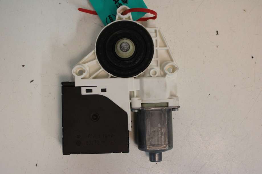 Ruteheis venstre foran til VW Caddy 2015-2020 (Type III, Fase 3)  (VOLKSWAGEN|2K5 959 701 A  Z05|)