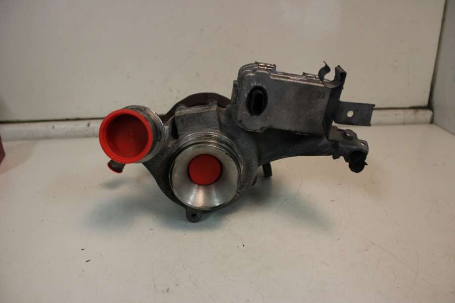 Turbo til BMW 1-Serie 2011-2015 (Fase 1) (F20/F21) (F20/F21) (BMW|11 65 8 518 205|)