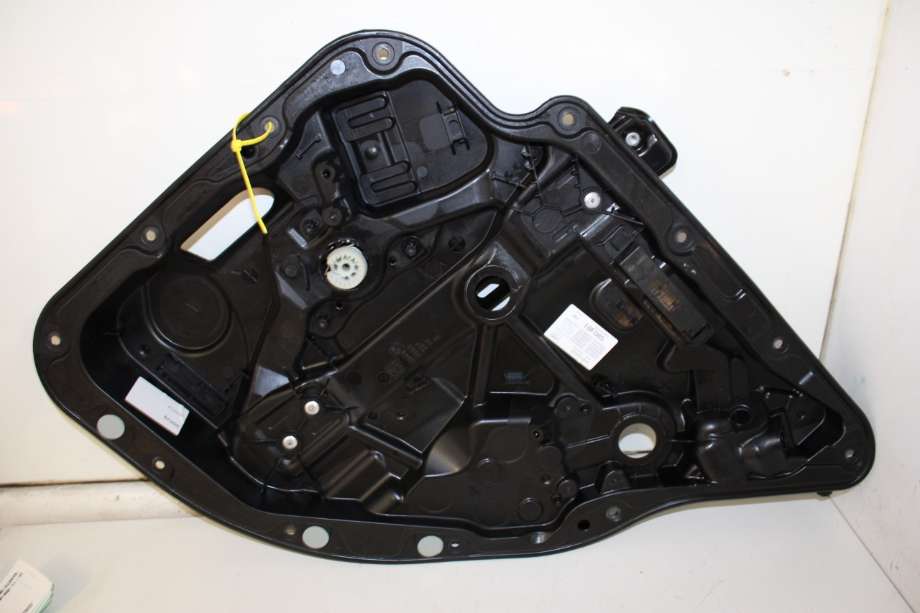 Ruteheis til Mercedes EQC 2019-->> (MERCEDES|A 253 730 82 02|)