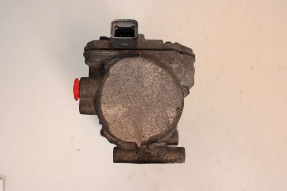 Diverse deler til Lexus CT 2010-2020  (LEXUS|8837076020|)