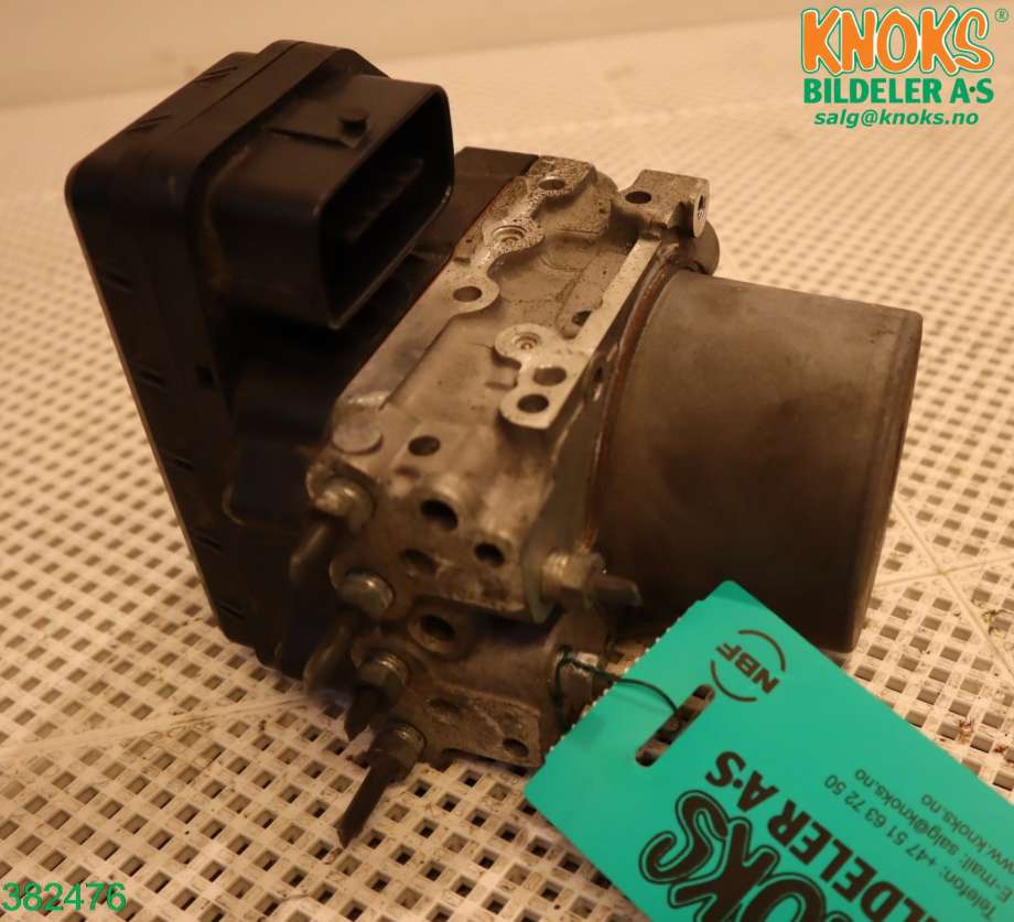 ABS sentral til Toyota RAV4, 2009-2013 (Type III, Fase 2)  (TOYOTA|4405042351)