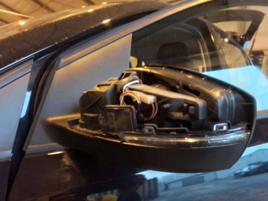 Speil venstre til VW Polo, 2014-2017 (Type V, Fase 2)  (VOLKSWAGEN|6C1 857 507 C)