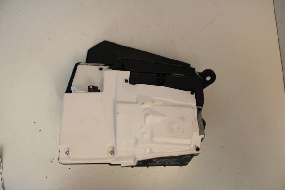 Multimedia display (MCU - Media Controller Unit) til BMW i4 2021-->> (G26) (G26) (BMW|62 30 5 A58 9A5|)