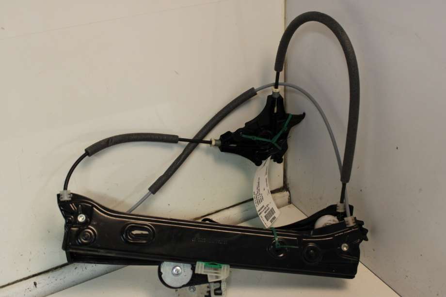 Ruteheis til BMW i4 2021-->> (G26) (G26) (BMW|51 35 5 A41 AD2|)