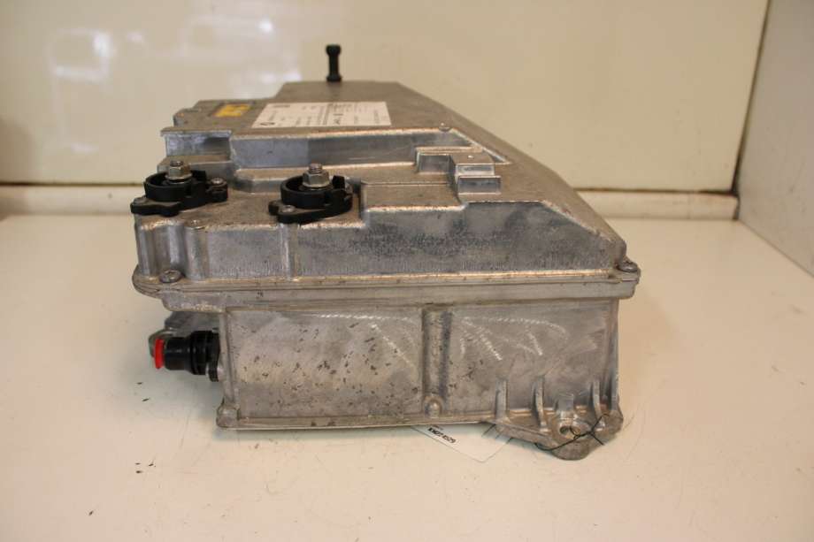Inverter hybrid til BMW i4 2021-->> (G26) (G26) (BMW|61 44 5 A73 E28|61 44 5 A5A DE3|)