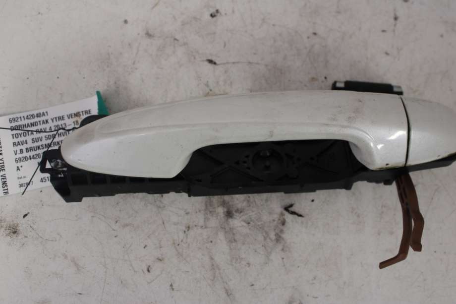 Dørhåndtak utv venstre bak til Toyota RAV4 2013-2015 (Type IV, Fase 1)  (TOYOTA|6921142040A1|6920442070|)
