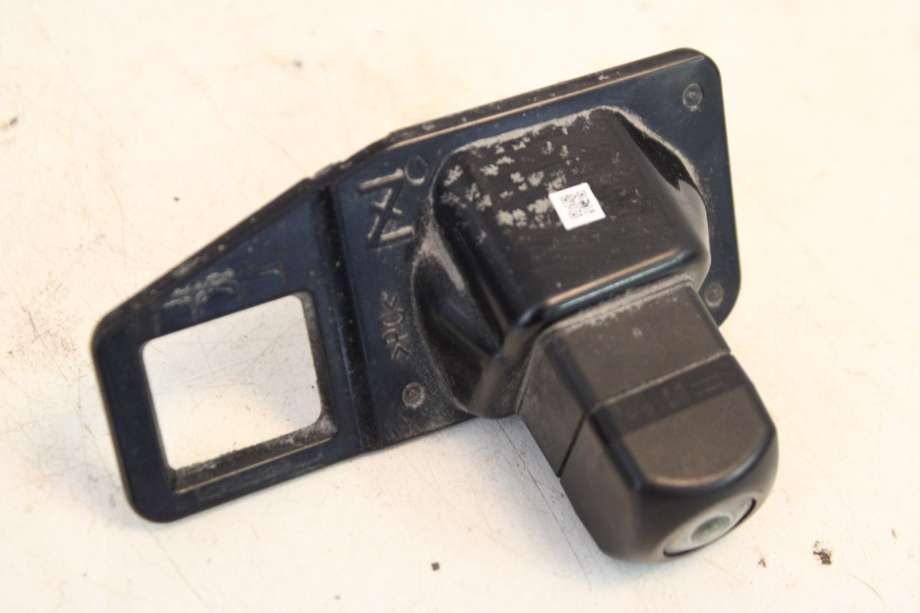 Kamera til Toyota RAV4 2013-2015 (Type IV, Fase 1)  (TOYOTA|867B042010|)