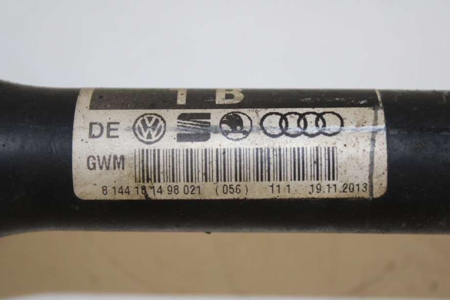 Drivaksel venstre foran til VW Caddy 2010-2015 (Type III, Fase 2) (VOLKSWAGEN|3AA 407 271|)