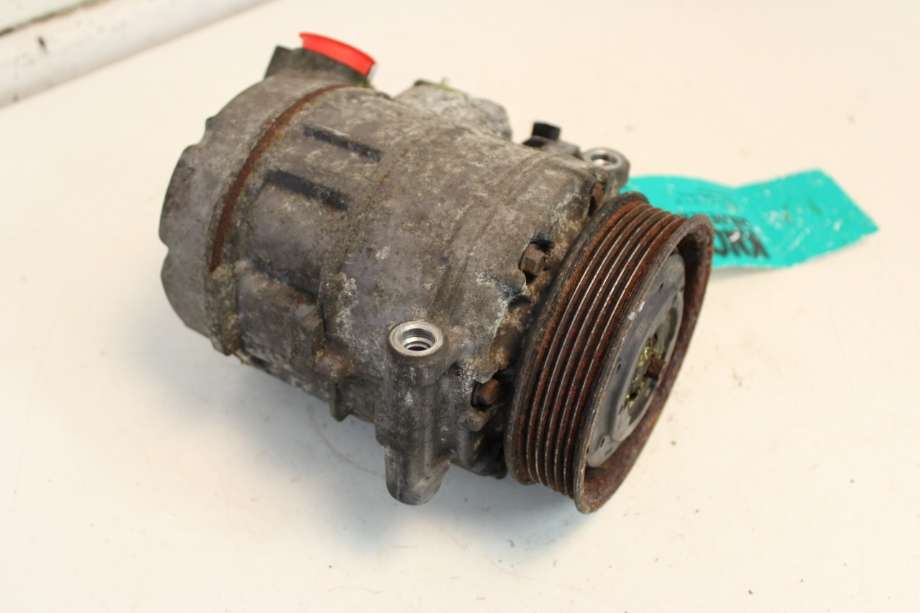 Diverse deler til BMW 3-Serie 2005-2011 (E90/E91/E92/E93) (E90/E91/E92/E93) (BMW|64 52 9 122 618|)
