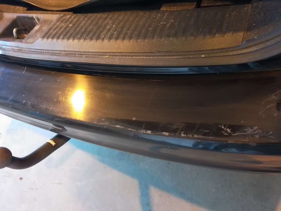 Støtfanger bak til Subaru Levorg 2015-2019  (SUBARU|57704VA030|)