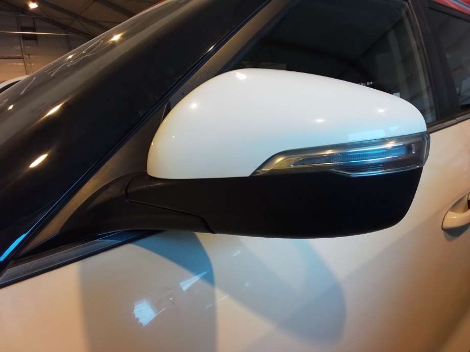 Speil venstre til SsangYong Tivoli 2016-->> (SSANGYONG|)