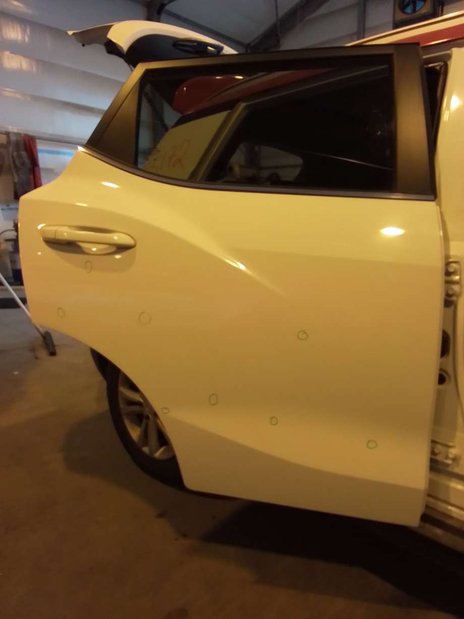 Dør høyre bak til SsangYong Tivoli, 2016-->> (SSANGYONG|)