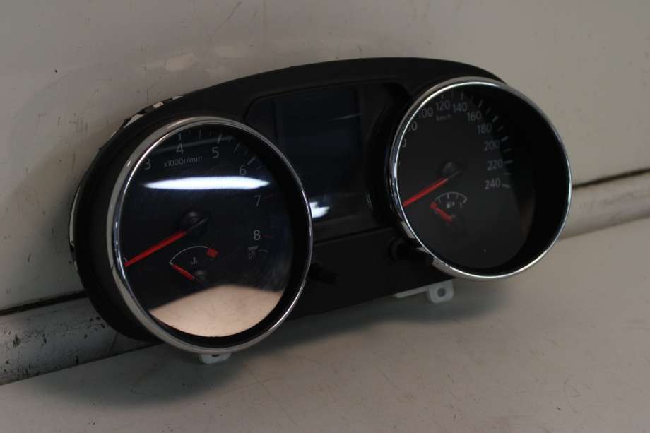 Instrumentpanel til Nissan Qashqai, 2010-2014 (Type I, Fase 2)  (NISSAN|24810BR53A)