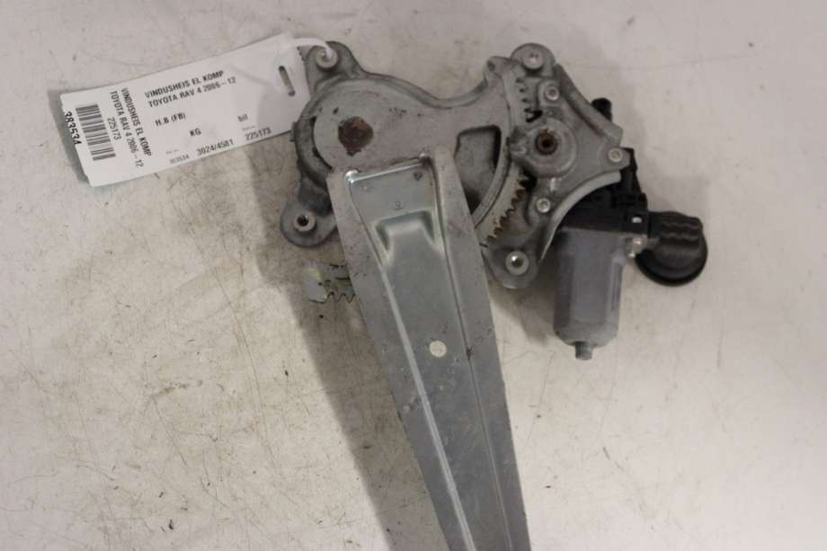 Ruteheis høyre bak til Toyota RAV4 2009-2013 (Type III, Fase 2)  (TOYOTA|6980342040|)