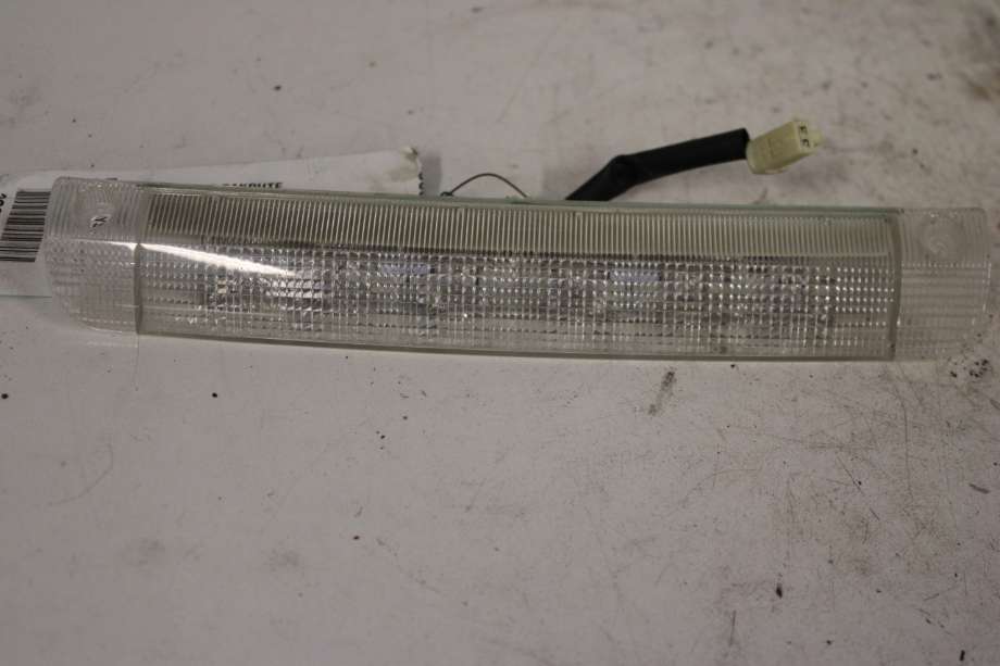 Baklykt bremselys bakrute til Toyota RAV4 2009-2013 (Type III, Fase 2) (TOYOTA|8157042071|)